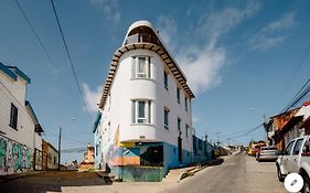 Hostal Lala Portena Vista Al Mar, Bano Privado Y Desayuno